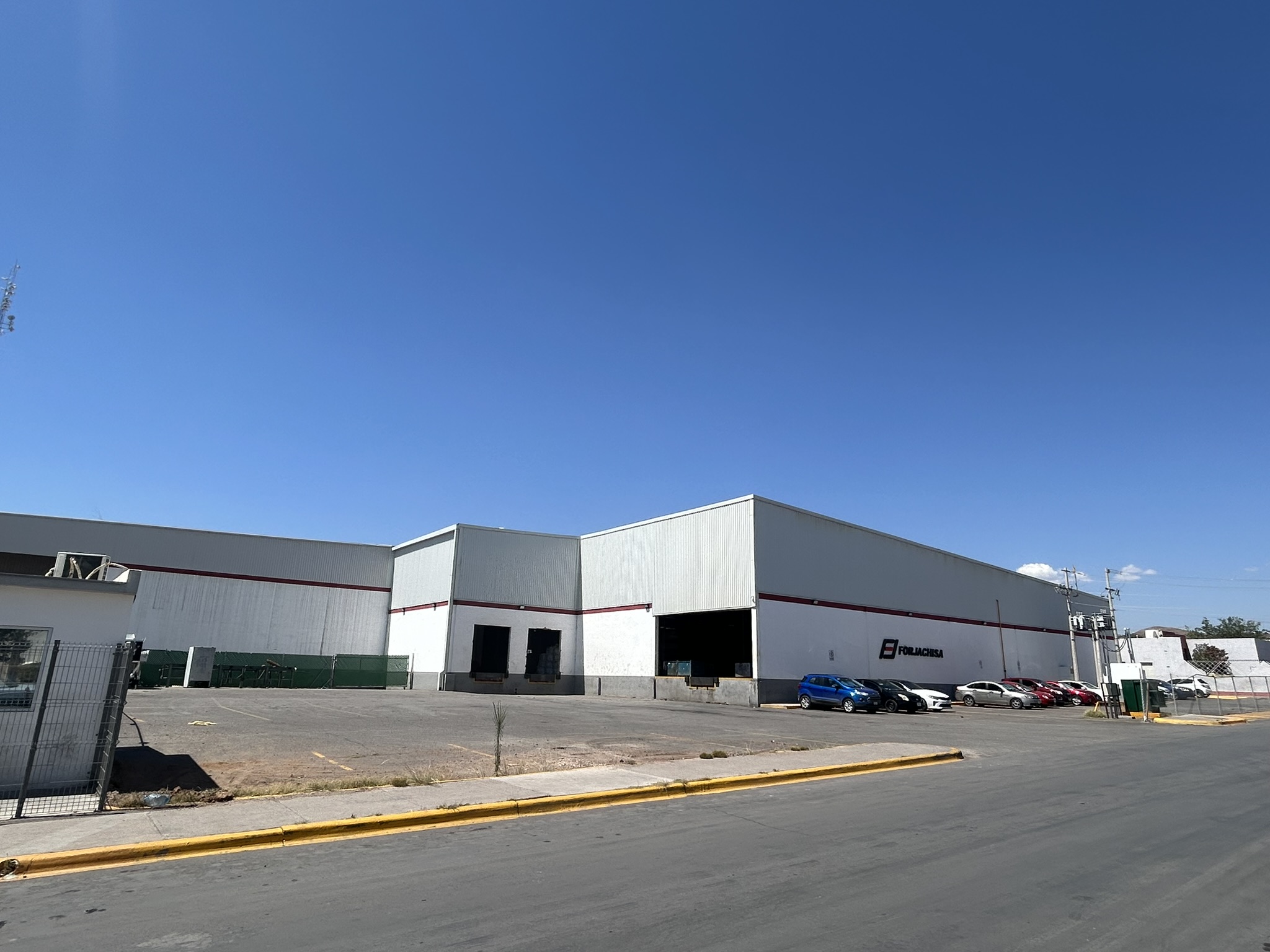 Parque Industrial Impulso: Bodega en renta